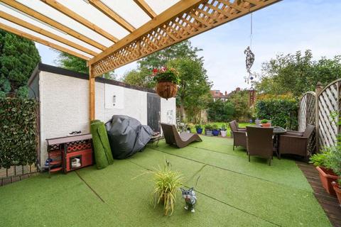 116 Brunswick Road, London, W5 1AW