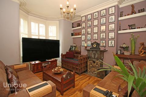 5 bedroom terraced house for sale, Abbotts Walk,  Fleetwood, FY7