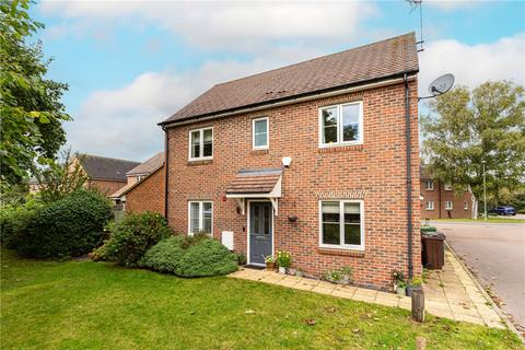 3 bedroom semi-detached house for sale - Old School Drive, Wheathampstead, St. Albans, Hertfordshire