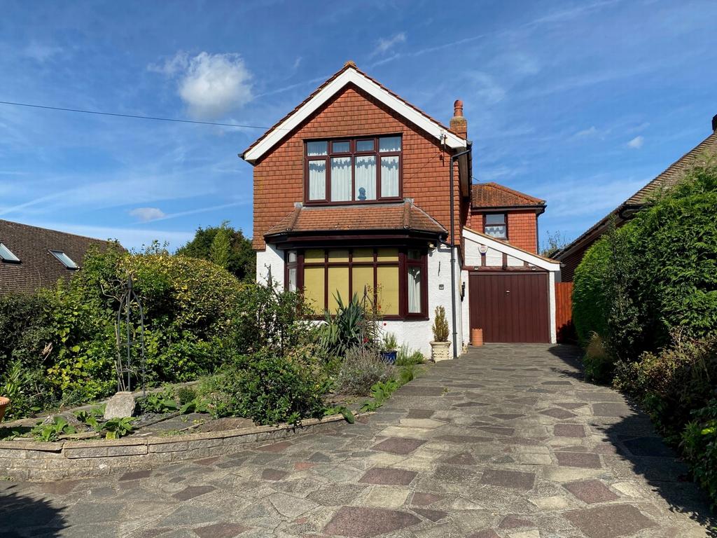 Worlds End Lane, Chelsfield, BR6 4 bed detached house for sale £725,000