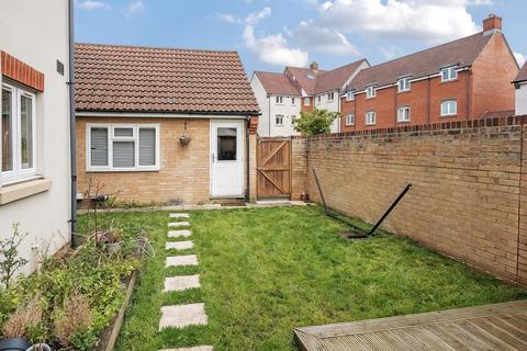 4 bedroom detached house for sale, Swindon,  Wiltshire,  SN25
