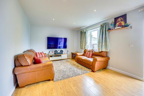 3 bedroom detached house for sale, Denton Avenue, Westcliff-on-sea, SS0