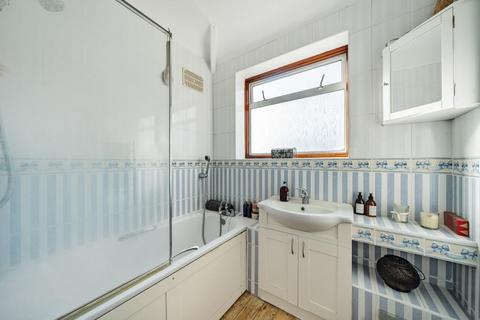 15 Woodcroft Avenue, Stanmore, HA7 3PT