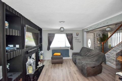 2 bedroom end of terrace house for sale, Barnes Road, Widnes