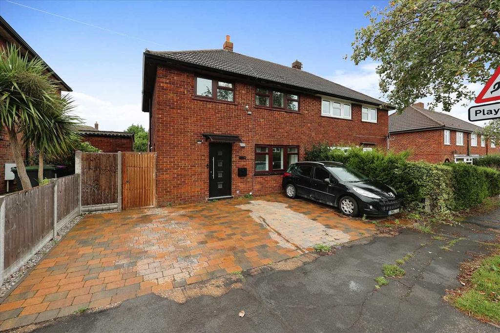 Almond Avenue, Heighington 3 bed semidetached house for sale £200,000