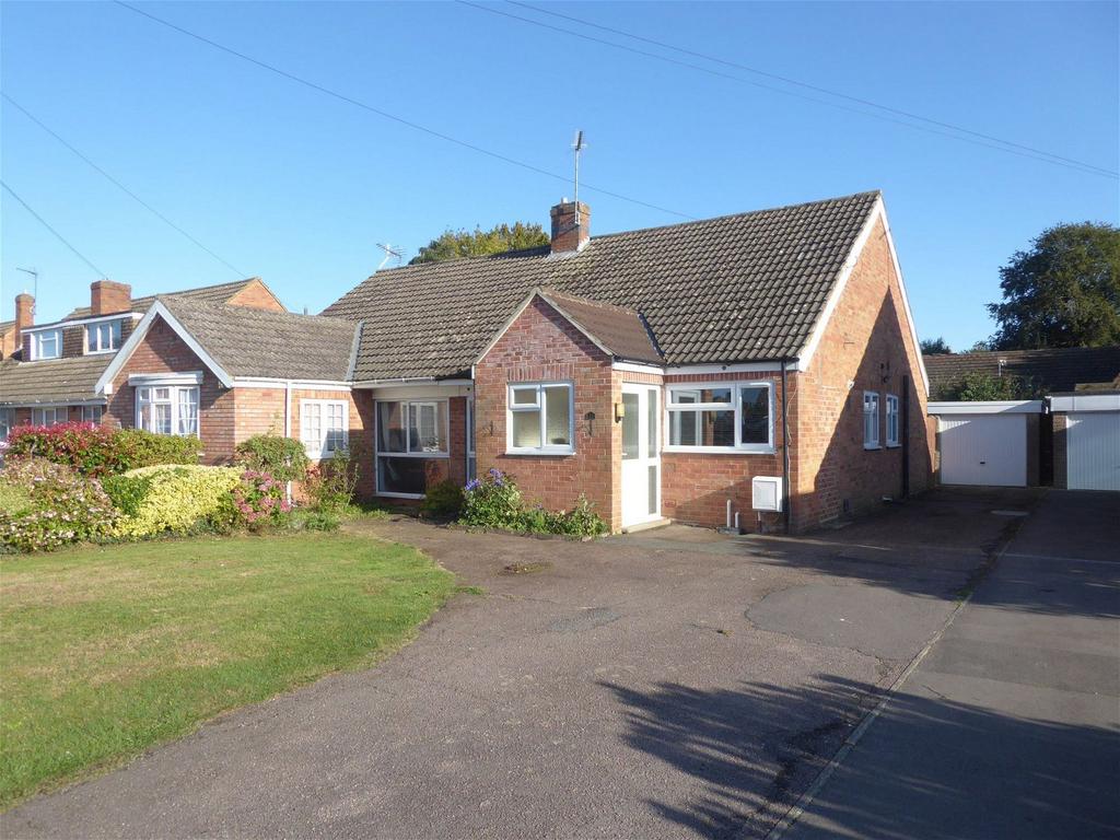 Blackwood Place, Bodicote 3 bed semidetached bungalow for sale £335,000