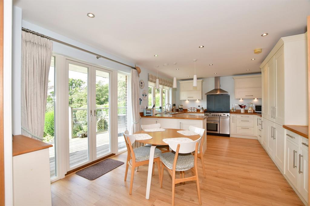 West Lane, East Grinstead, West Sussex 4 bed detached house £1,250,000
