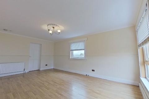 2 bedroom flat to rent, Cross Street, Dysart, Fife, KY1