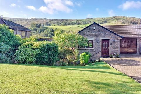 9 Heys Close, Cloughfold, Rossendale, BB4 7LW