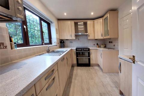 9 Heys Close, Cloughfold, Rossendale, BB4 7LW