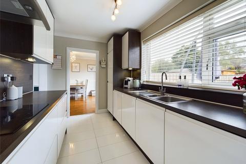 3 bedroom semi-detached house for sale - Miserden Road, Cheltenham, Gloucestershire, GL51