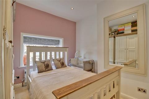 1 bedroom end of terrace house for sale, Carr Road, Calverley, Pudsey, West Yorkshire, LS28