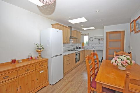 2 bedroom bungalow for sale - Wingfield Avenue, Maulden, Bedford, Bedfordshire, MK45