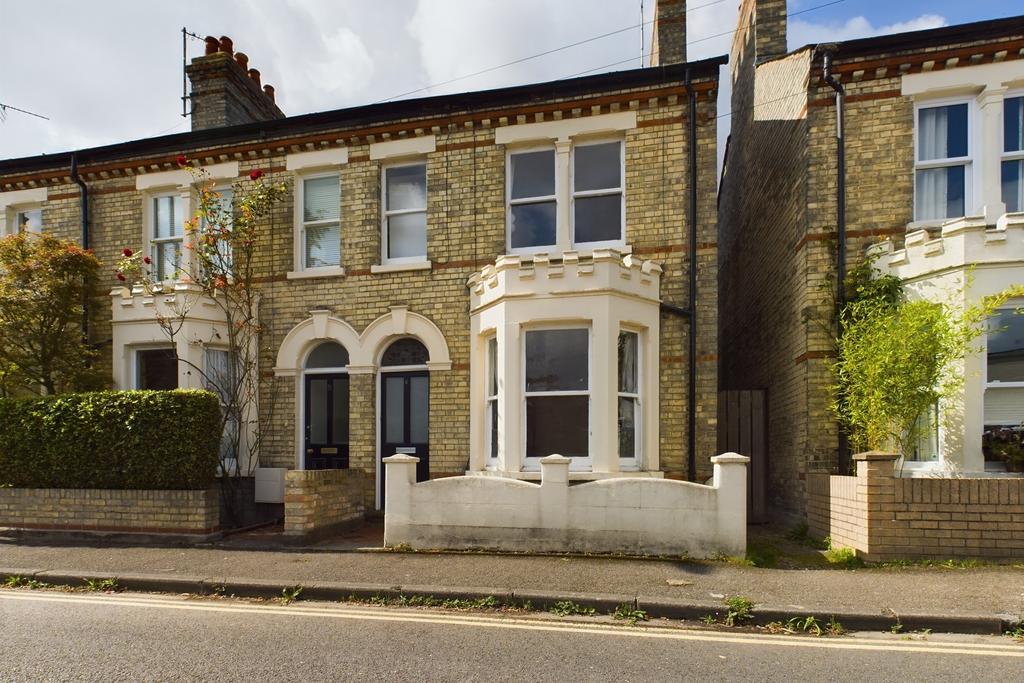 Clare Street, Cambridge 3 bed terraced house for sale £725,000