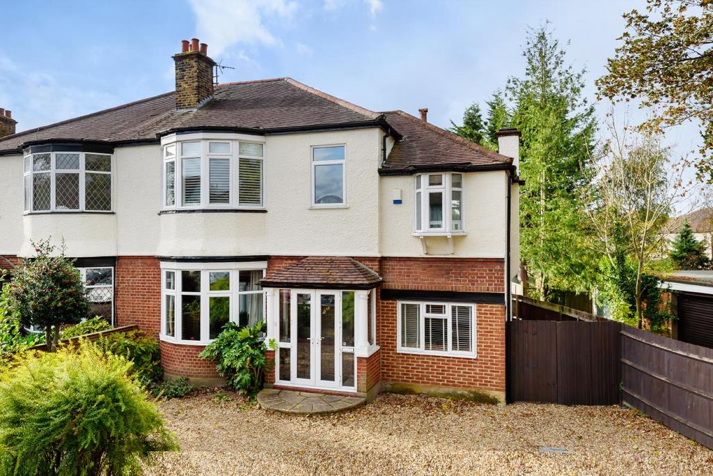 Coniston Road, Bromley 5 bed semidetached house for sale £800,000