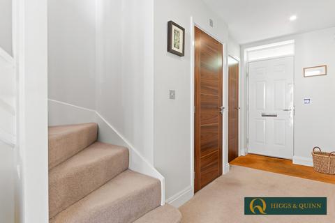 2, Cygnet Court, 4 - 6 Reigate Road, Leatherhead, KT22 8QZ