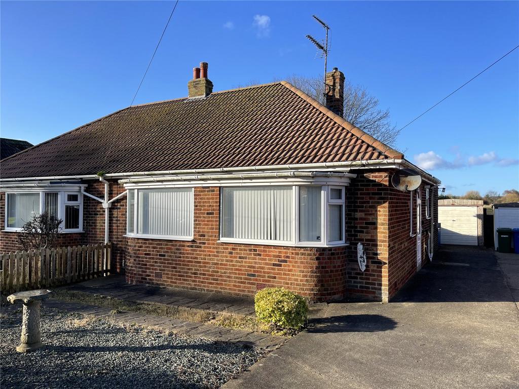Belvedere Road, Bridlington, East Yorkshire, YO15 2 bed bungalow for