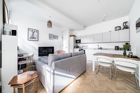 23, Alexandra House Oldham Terrace, London, W3 6NH