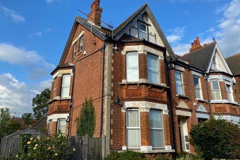 1 bedroom flat for sale - 29 Beltinge Road, Herne Bay, Kent