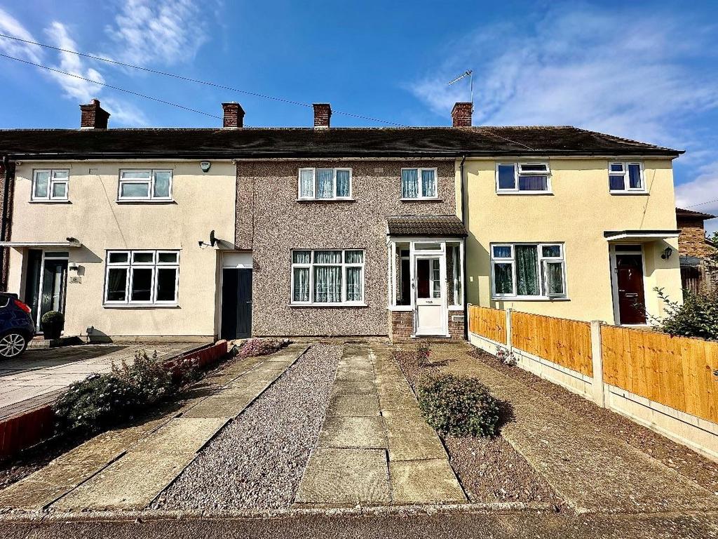 Charlbury Crescent, Romford 2 bed terraced house for sale £350,000
