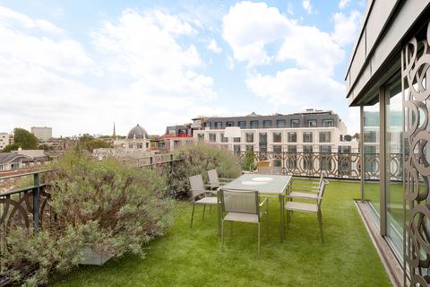 3 bedroom penthouse for sale, Westbourne Grove, London W2