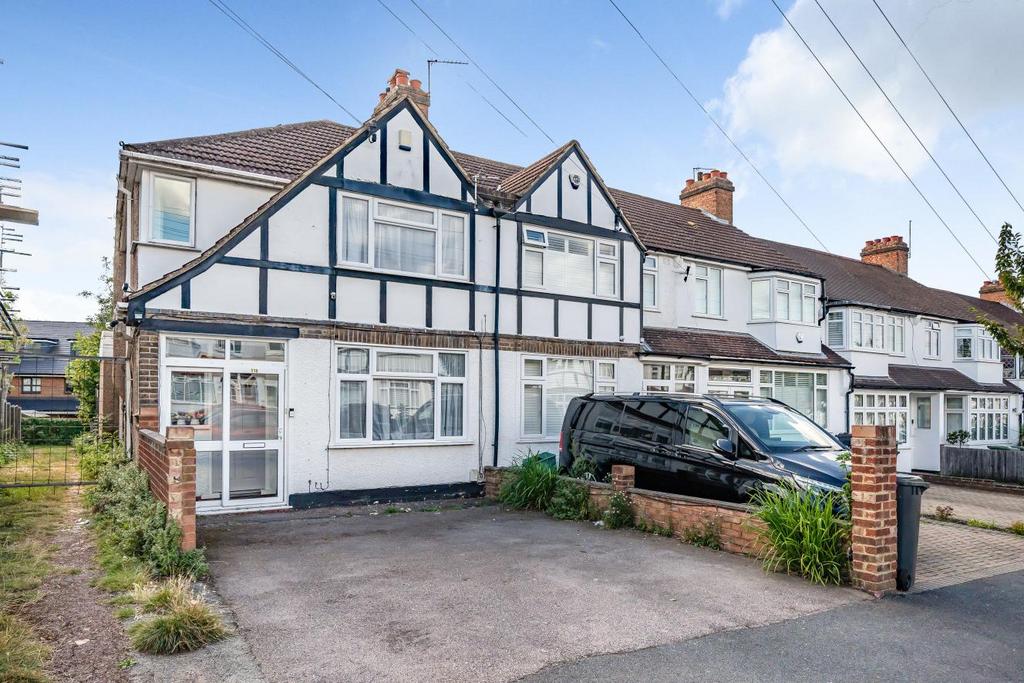 Aylesford Avenue, Beckenham 3 bed end of terrace house for sale £565,000
