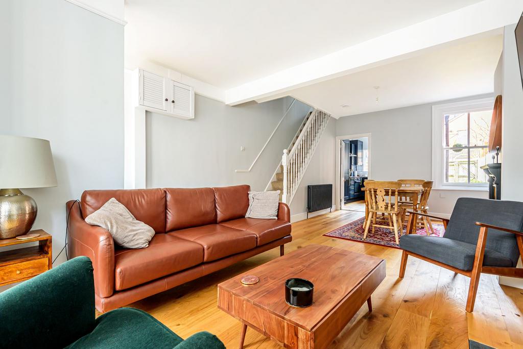 Brassey Road, Winchester, SO22 2 bed terraced house for sale £550,000