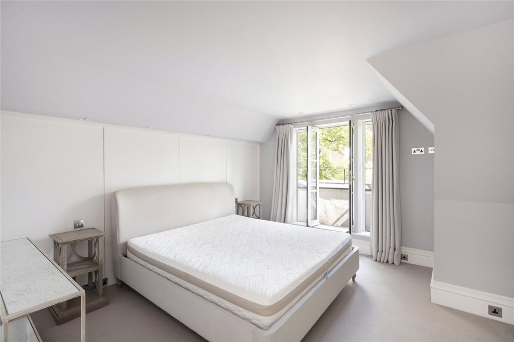 Principal Bedroom