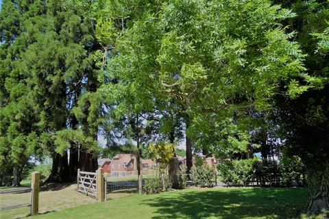 The Manor Eden Hall, Edenbridge, TN8 5QQ