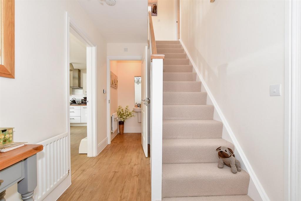 Colt Place, Herne Bay, Kent 4 bed detached house for sale £500,000