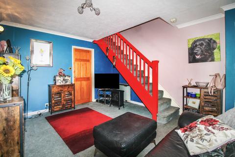 2 bedroom terraced house for sale, Kingfisher Close,  Farnborough , GU14