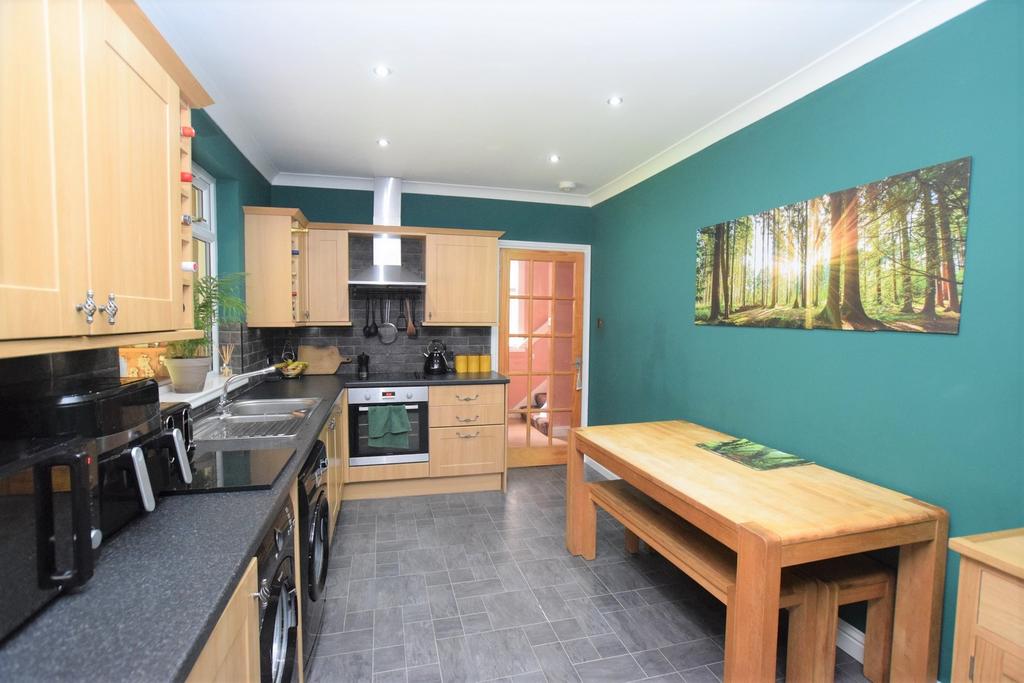 23 Cairnkinna Crescent, Thornhill, DG3 5 NR - Griev