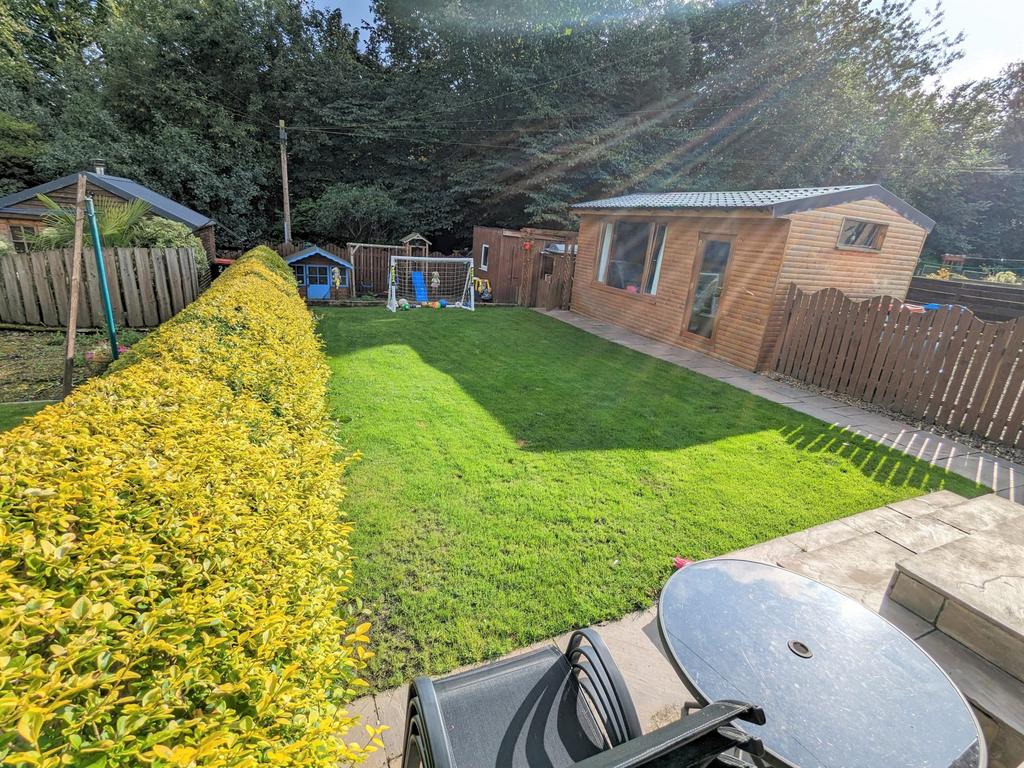 23 Cairnkinna Crescent, Thornhill, DG3 5 NR - Griev