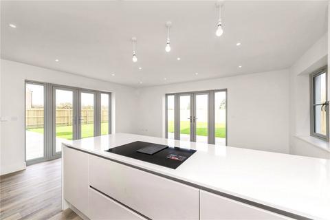 4 bedroom detached house to rent, Tebbit's Way, Comberton, Cambridge, Cambridgeshire