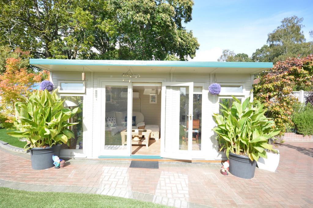 Summer house