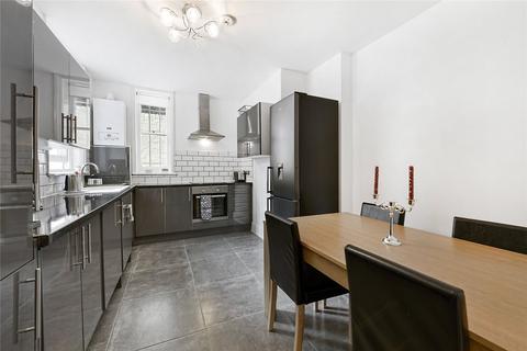 3 bedroom flat for sale, Elsynge Road Mansions, 21-23 Elsynge Road, London