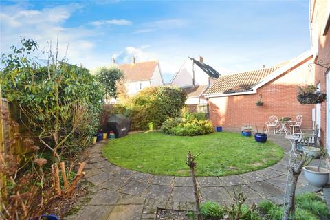 5 bedroom link detached house for sale, Merediths Close, Wivenhoe, Colchester, Essex, CO7