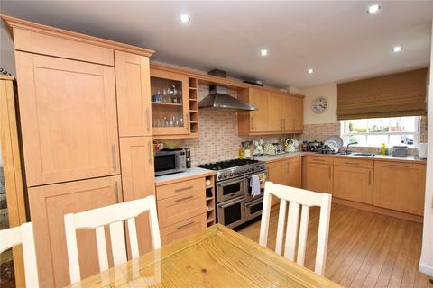 5 bedroom link detached house for sale, Merediths Close, Wivenhoe, Colchester, Essex, CO7