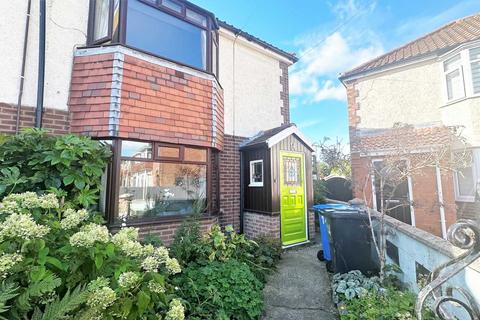 3 bedroom end of terrace house for sale, Stratford Close, Norwich
