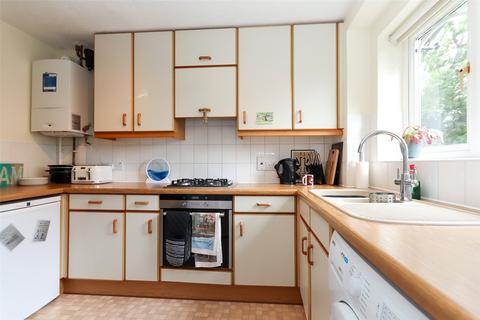 2 bedroom semi-detached house for sale - Lollards Close, Amersham, HP6