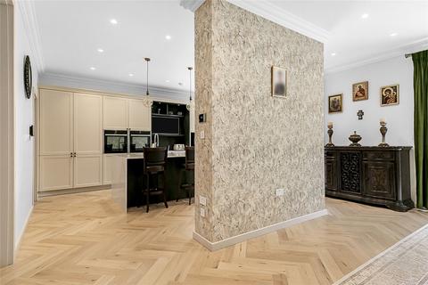 57 Athenaeum Road, London, N20 9AL
