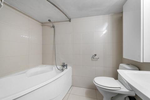 47 Allingham Close, London, W7 1NB