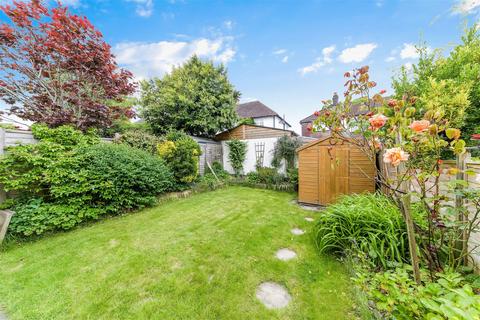 2 bedroom semi-detached house for sale - Amy Road, Oxted RH8