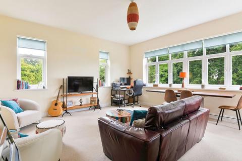 3 bedroom apartment for sale, Stoneswood Road, Oxted RH8