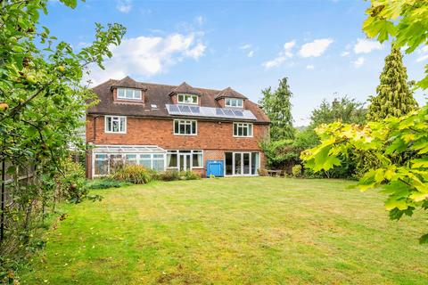 6 bedroom detached house for sale - Park Road, Oxted RH8
