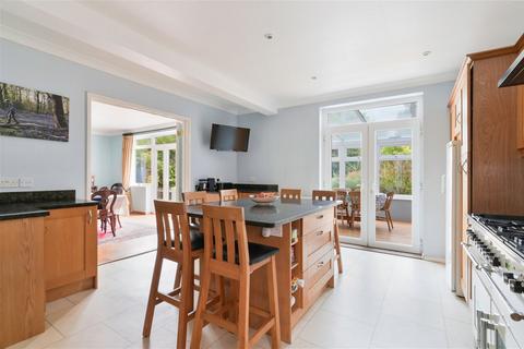 6 bedroom detached house for sale - Park Road, Oxted RH8