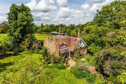 3 bedroom cottage for sale, Roman Road, Edenbridge TN8