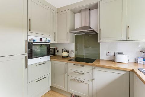 2 bedroom retirement property for sale, Alma Road, Reigate RH2