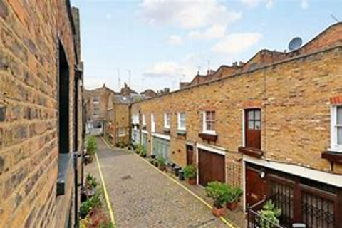 1 bedroom maisonette to rent, Junction Mews, London W2