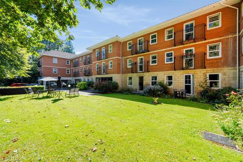 2 bedroom flat for sale, Bancroft Road, Reigate RH2